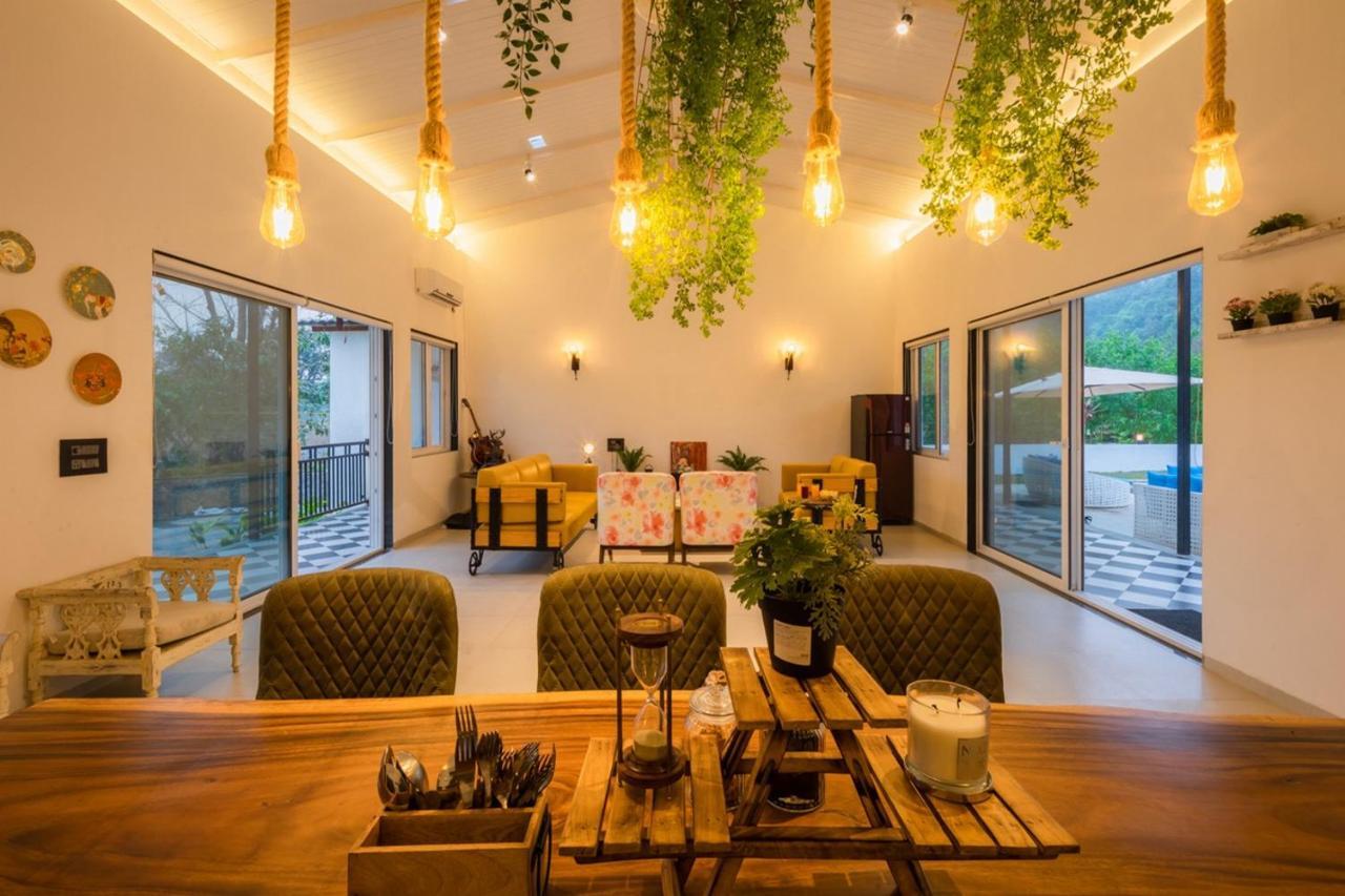 Saffronstays Turquoise Maison, Karjat Exterior foto